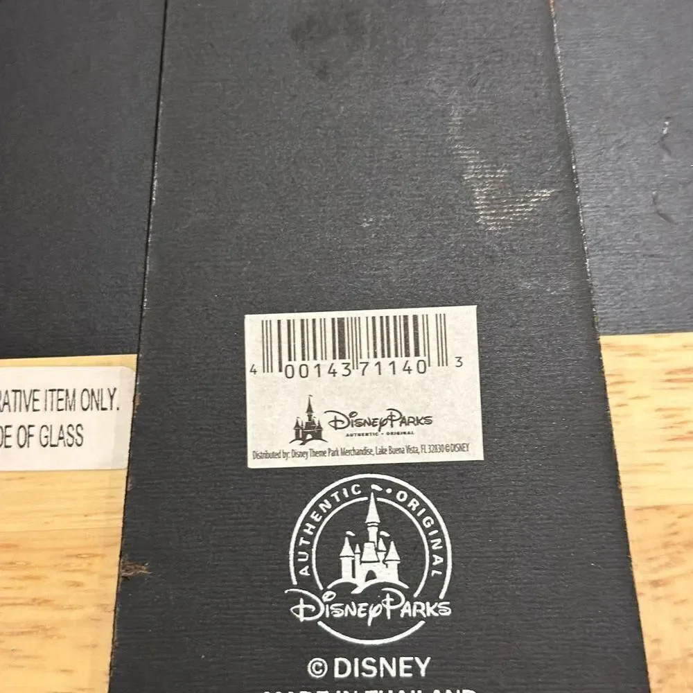 DISNEY PARKS Sustainable Wood Picture Frame